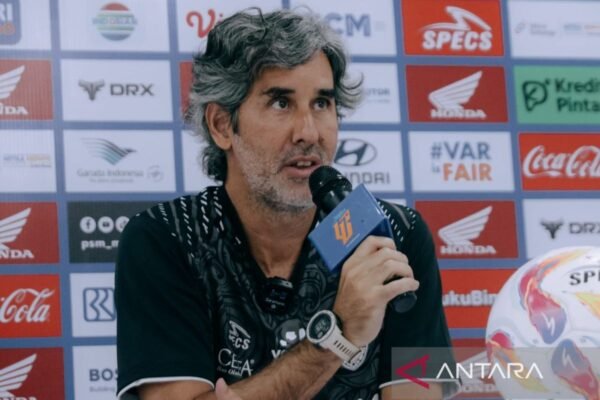 Setelah Pergi dari Bali United, Teco Cugurra Melanjutkan Kariernya di Indonesia
