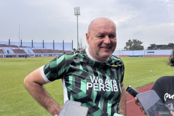 Bojan Hodak Konfirmasi Lima Pemain Absen Dalam Pertandingan Melawan Persita