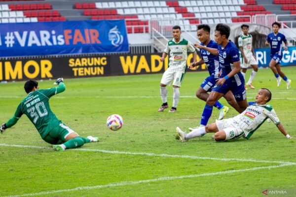 Riko Simanjuntak Bersiap Bawa PSS Sleman Tundukkan Persija Jakarta