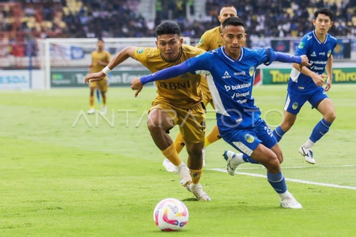 Jadwal Lengkap PSIM Yogyakarta di Super League Musim 2025/2026" bisa diubah menjadi:

"Rincian Jadwal PSIM Yogyakarta untuk Super League 2025/2026"

atau 

"Jadwal Pertandingan PSIM Yogyakarta di Super League Musim 2025/2026"

atau 

"Seluruh Pertandingan PSIM Yogyakarta di Super League Musim 2025/2026" 

Silakan pilih atau sesuaikan sesuai kebutuhan!