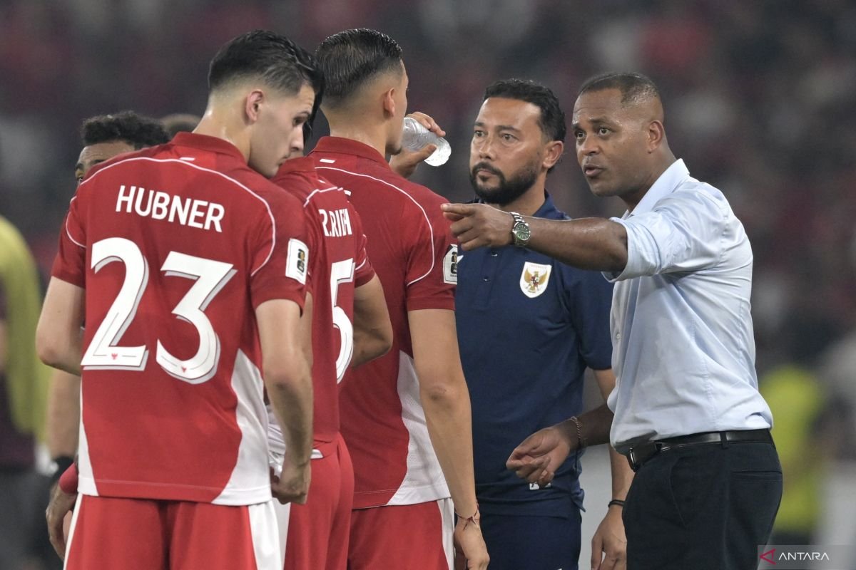 Miliano Jonathans dan Patrick Kluivert Sudah Berkomunikasi